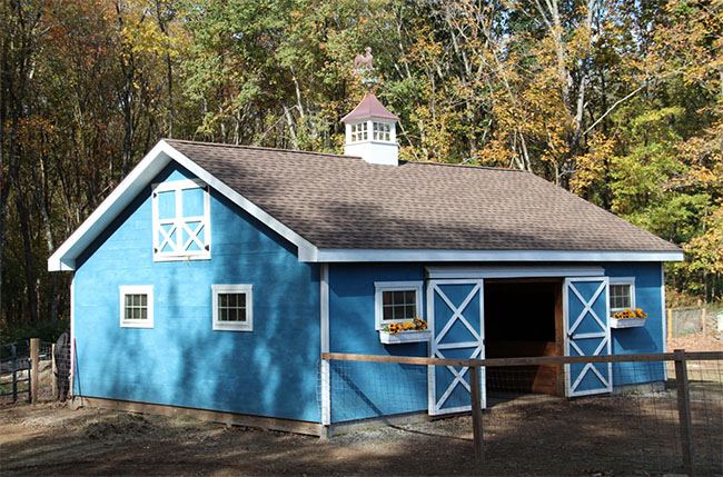 5 Beautiful Blue Horse Barns Stable Style