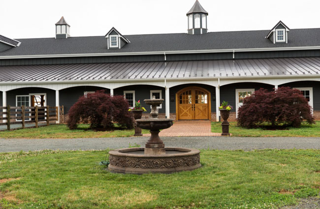 Tour A Pristine 8 Stall Barn In Virginia Stable Style