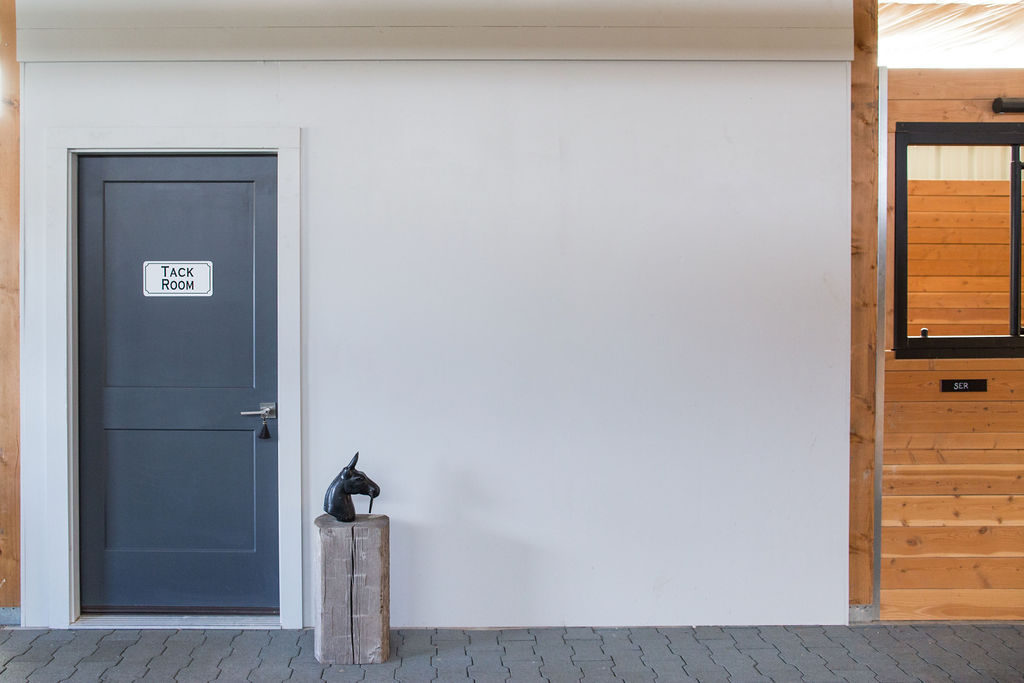 Tour A Modern Tidy Tack Room In Utah Stable Style