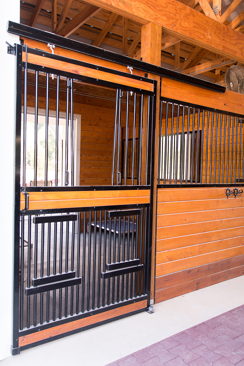 Tour a White 4-Stall Barn with Modern Design - STABLE STYLE